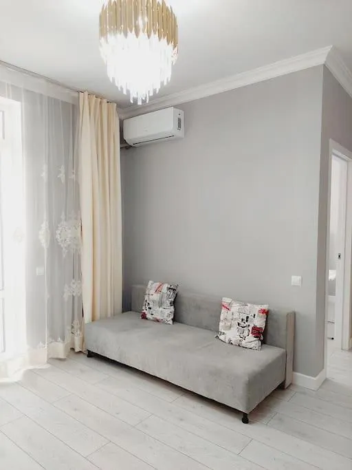 Жк Only Sun В 10 Минутах От Аэропорта Lägenhet Astana